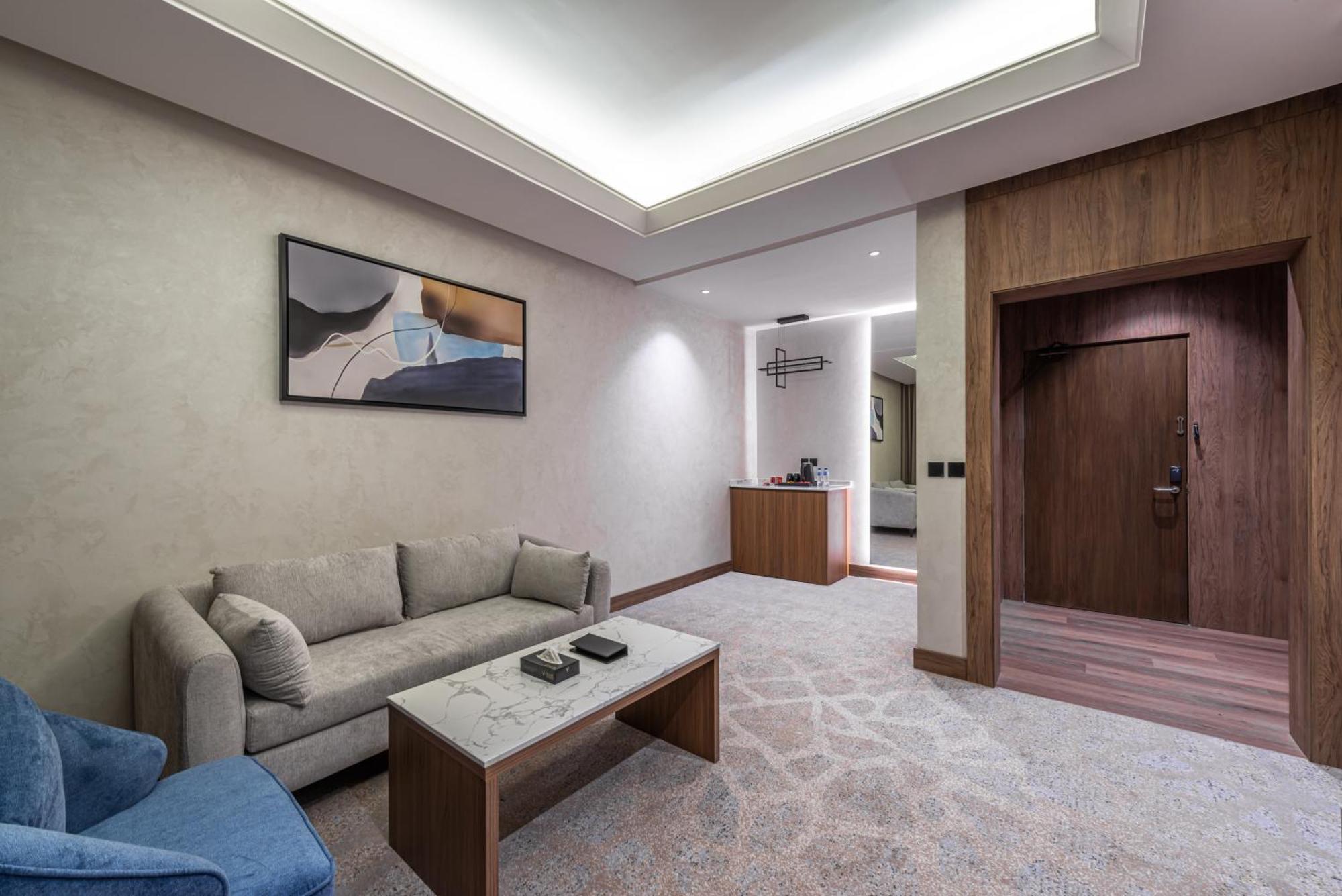Voyage Hotel & Suites Riyadh Bagian luar foto